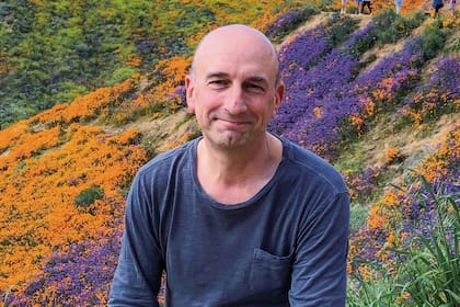 El paisajista inglés Nigel Dunnett describe a su proceso creativo como "espontáneo": "Es como impresionismo vegetal, crear mezclas en capas que generarán sucesivas olas de interés visual -dice-. Y trabajo fuerte con el color, es un punto inicial para mí, con una cuidadosa consideración de formas y estructuras también".