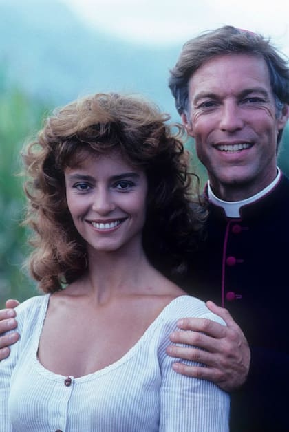 Rachel Ward y Richard Chamberlain, protagonistas de la miniserie