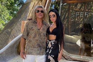 El Pájaro y su novia, Sofía Bonelli, celebraron su compromiso en México