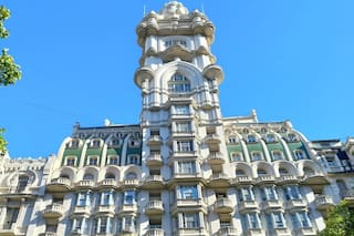 Empezó como cadete y creó un negocio que ayuda a mantener uno de los edificios porteños más icónicos