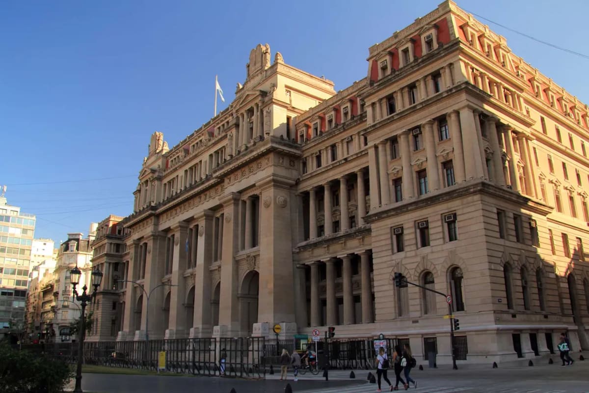 El palacio de Tribunales