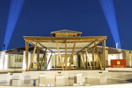 El Palacio de Sal es el primer hotel del mundo hecho de bloques de sal y se encuentra en Bolivia