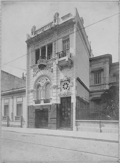 El Palacio Lagomarsino fue inaugurado en 1919