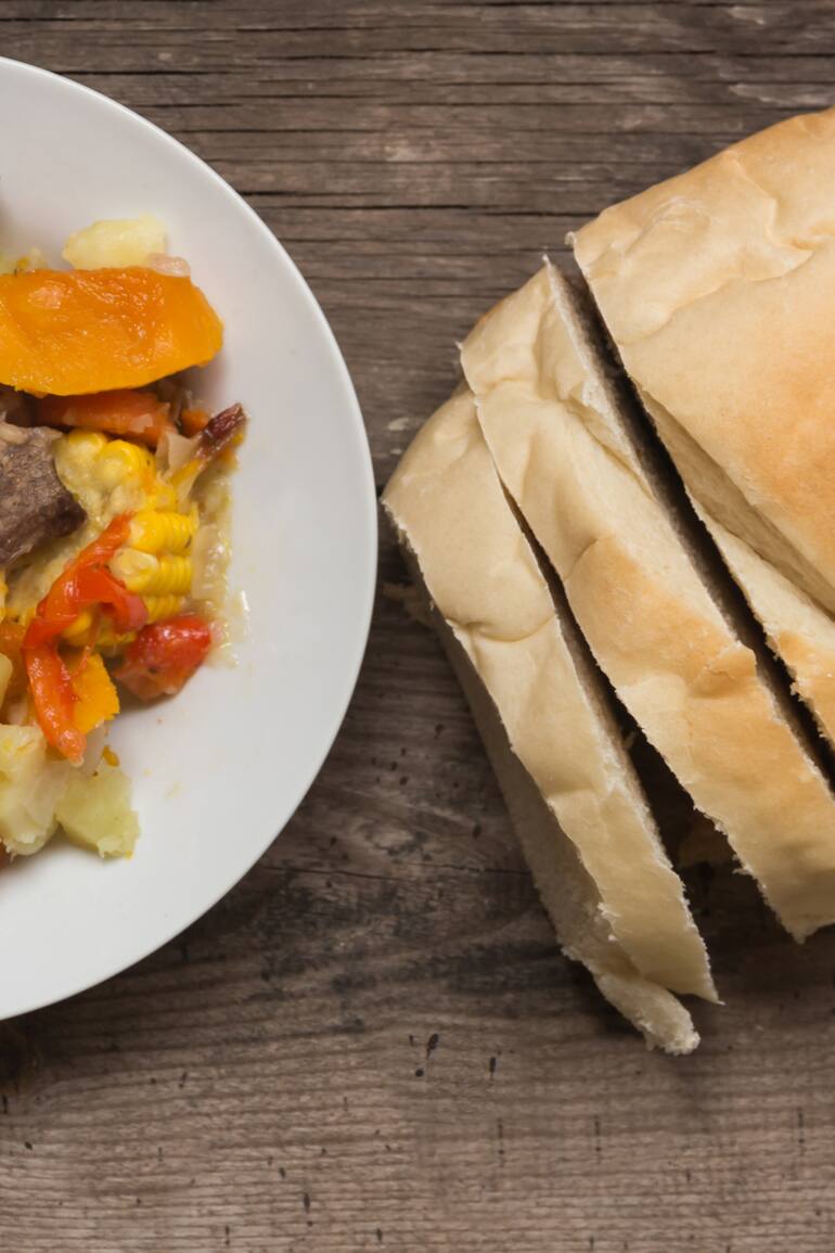 El pan de campo siempre está presente en los festejos patrios.