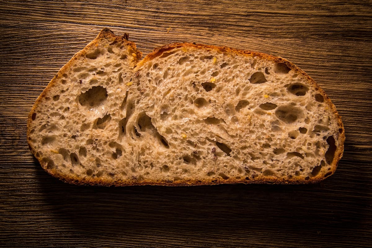 El pan de masa madre, por ejemplo, contribuye al equilibrio de la microbiota intestinal