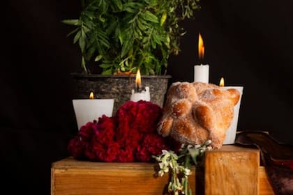 El pan del Día de Muertos es un símbolo importante de esta celebración mexicana (Pexels/Irene Constantino)