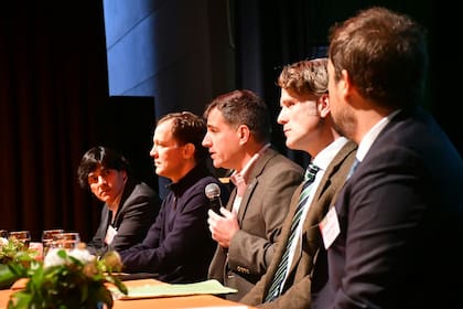 El panel dejó importantes definiciones