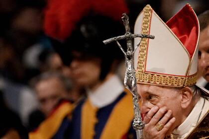 El Papa, ayer, durante la solemnidad de San Pedro y San Pablo