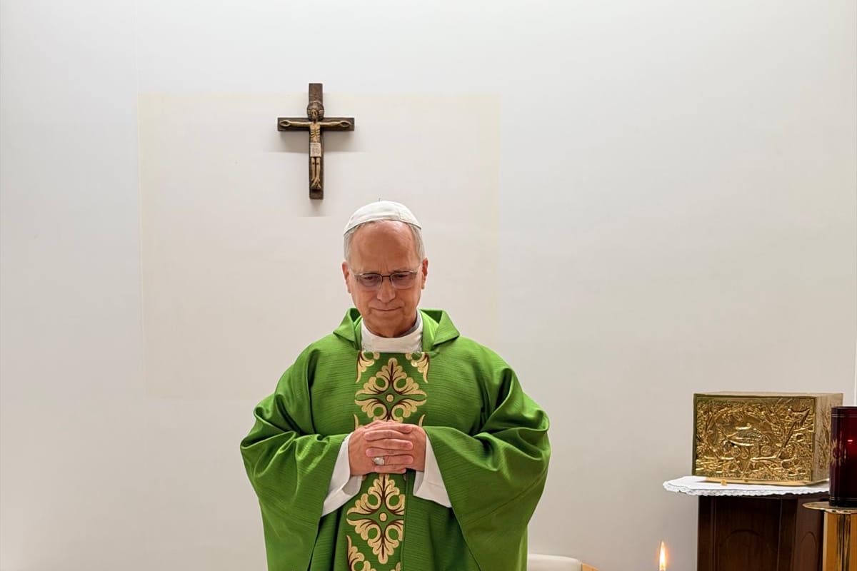 El Papa celebró la Santa Misa en una sala habilitada en el décimo piso del Policlínico Gemelli el viernes 16 de octubre