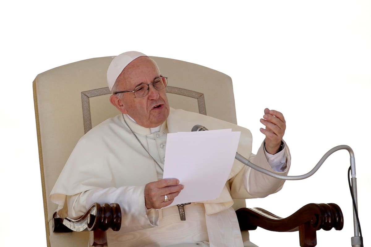 El Papa decidió convocar a una cumbre de la Iglesia sobre el escándalo de abusos