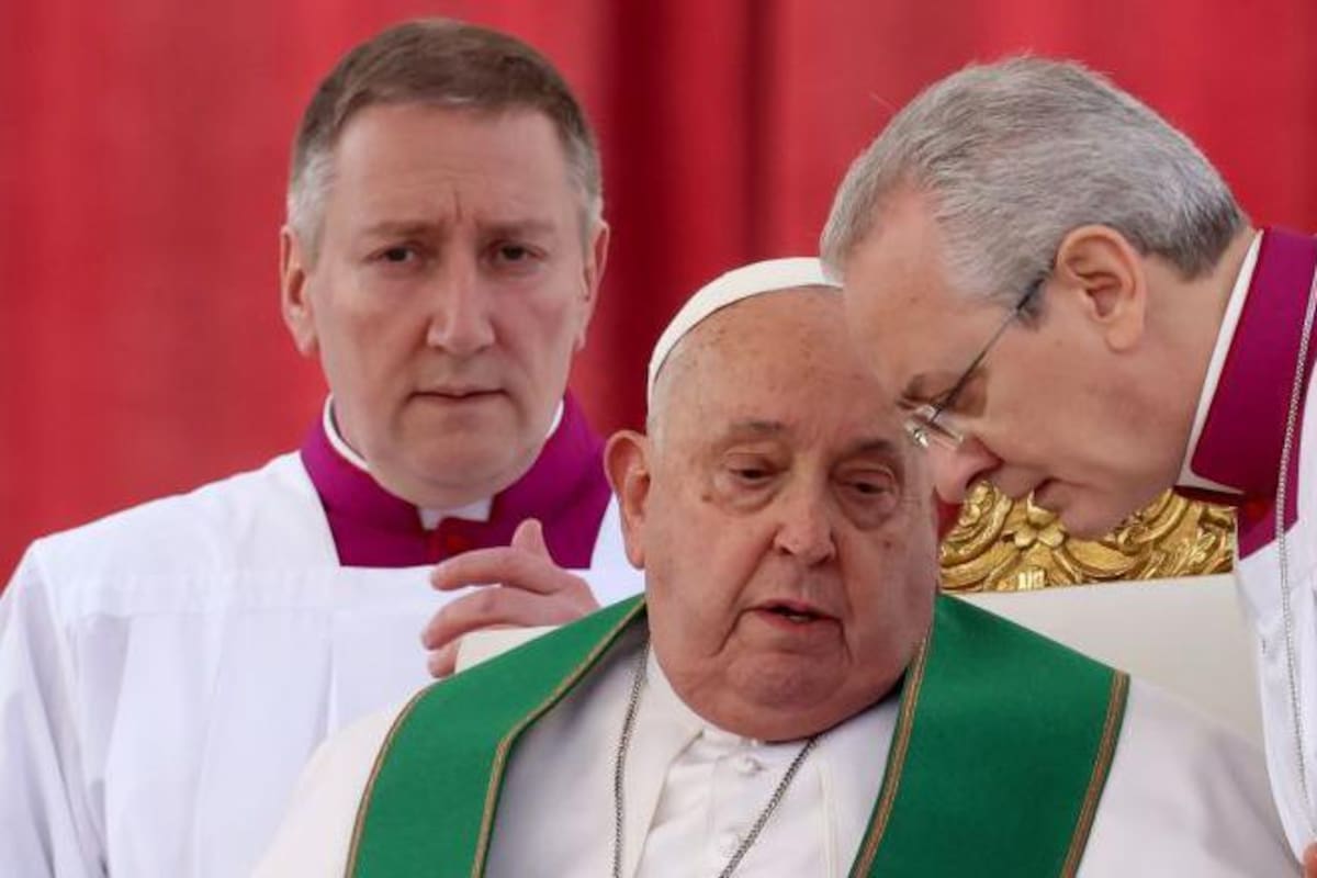 El papa Francisco está internado desde mediados de febrero