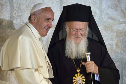 El papa Francisco, junto a Bartolomé