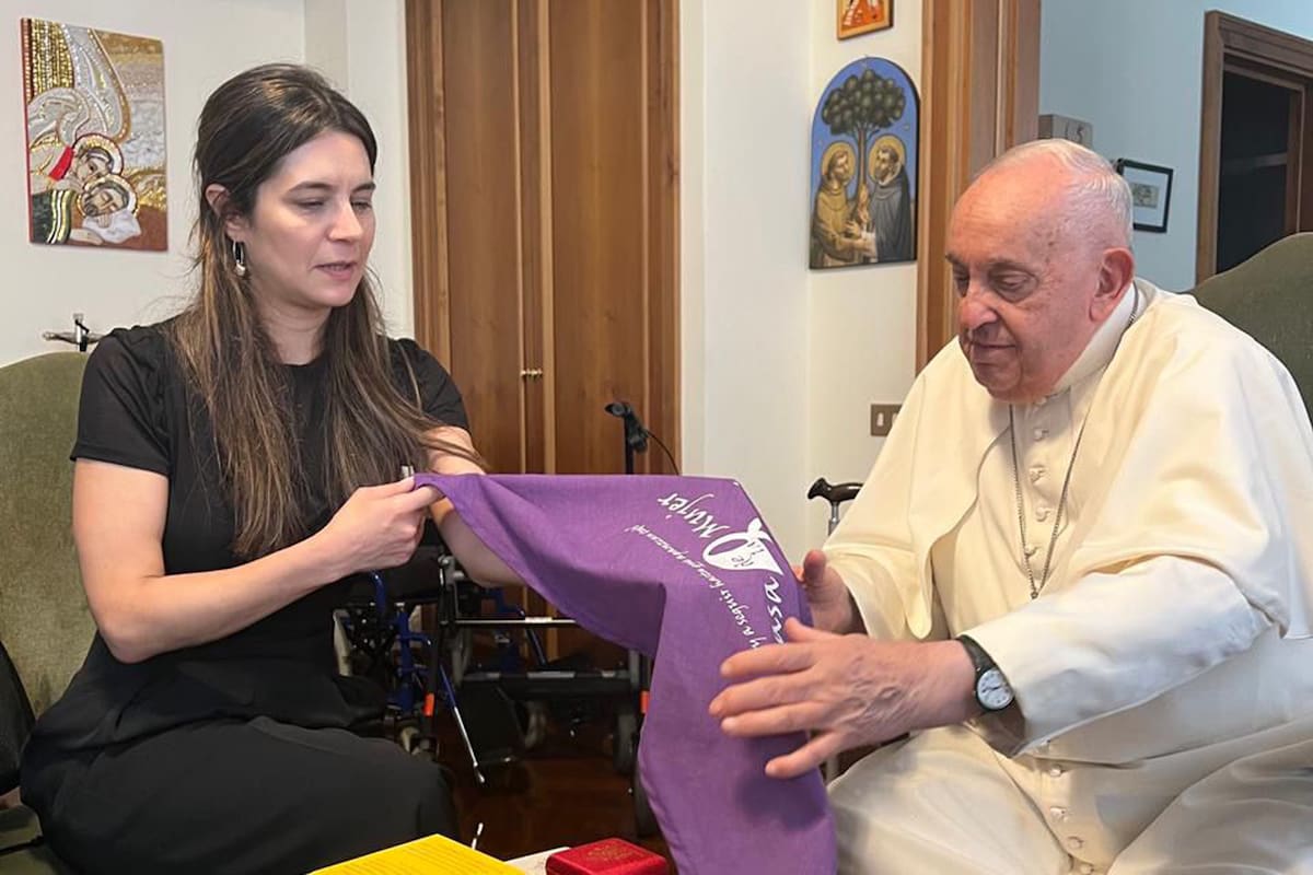 El papa Francisco recibió a Anita Fernández, nieta de una de las víctimas del genocida Alfredo Astiz