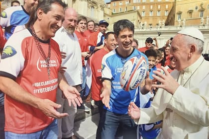 El papa Francisco recibió a Rugby Sin Fronteras