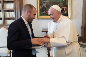 El papa Francisco y Martín Guzmán