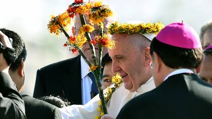 El Papa fue recibido en Chiapas con una corona de flores