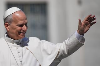 El papa León XIV hace una inusual visita de un día al glamoroso Mónaco