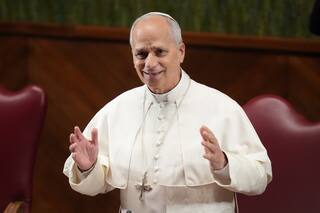 El papa León XIV pide acción urgente por el clima y dice que la creación de Dios clama por ayuda