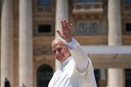 El papa León XIV viajará a la Argentina en noviembre (AP Foto/Andrew Medichini)