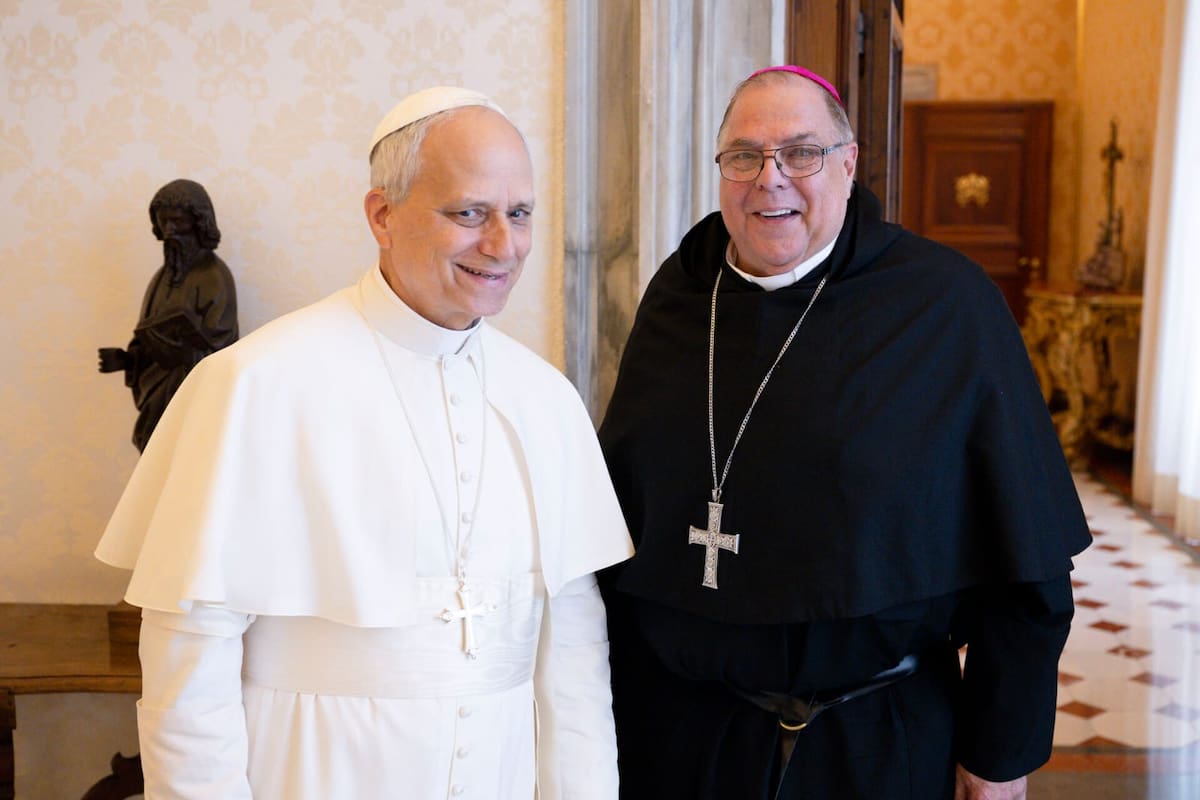 El papa León XIV y el obispo argentino Alberto Bochatey, compañeros en la Orden de San Agustín
