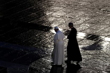 El Papa ofreció una oración al mundo.