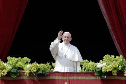 El Papa pronunció su mensaje y bendición "urbi et orbi", a la ciudad y al mundo