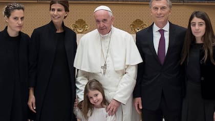 El Papa Recibió a Macri y a su familia