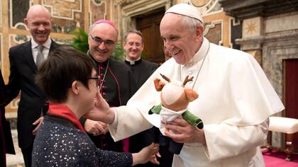 El Papa recibió ayer a una delegación de atletas con discapacidades