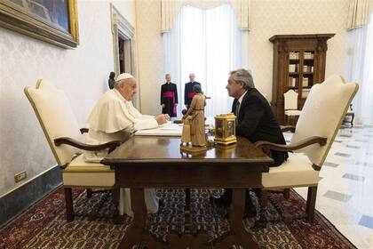 Alberto Fernández no habló sobre el aborto con el Papa pero sí con su secretario de Estado, Pietro Parolin