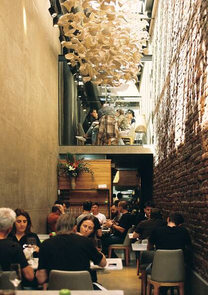 El Papagayo, que abrió hace 7 años a la vuelta del Paseo Sobremonte de la ciudad de Córdoba, fue elegido como uno de los mejores restaurantes de Sudamérica