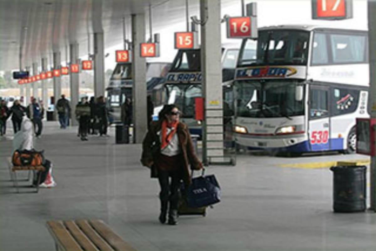 El paro de maleteros en la Terminal de Mar del Plata Ferroautomotora, por tiempo indeterminado.