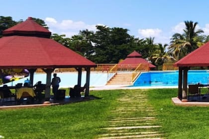 El Parque Acuático Los Cascabeles continúa operando en México