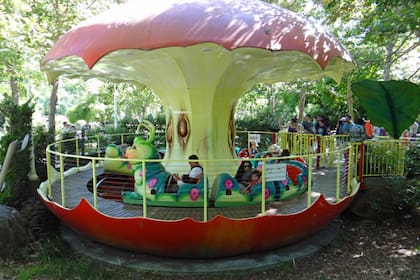 El parque Gilroy Gardens cuenta con diferentes atracciones temáticas para grandes y chicos