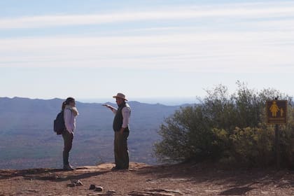 El parque nacional, que puede visitarse a través de cinco recorridos; tres más sencillos y autoguiados