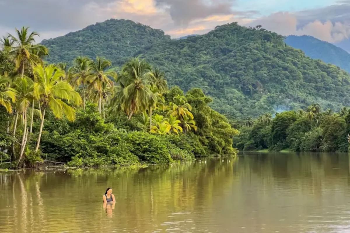 El Parque Nacional Tayrona es uno de los atractivos turísticos cerca de Santa Marta