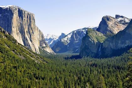 El Parque Nacional Yosemite es uno de los más visitados de Estados Unidos año a año. Hoy está cerrado al turismo (Creative Commons).