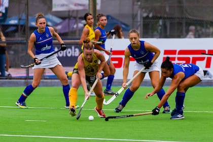El partido del Metro femenino de hockey entre Lomas Athletic y Club Italiano
