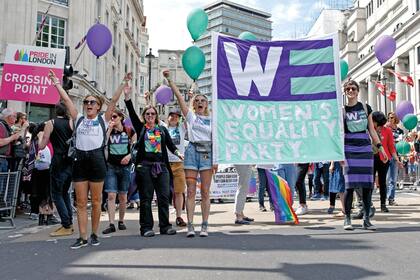 El partido inglés Women’s Equality desafía a la industria de la moda y propone una mayor variedad de modelos de belleza corporal