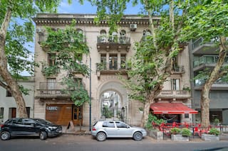 La historia detrás del pasaje que no aparece en los mapas y atraviesa una manzana