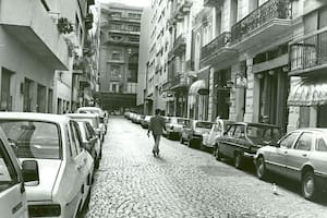 El pasaje Tres Sargentos en 1984.