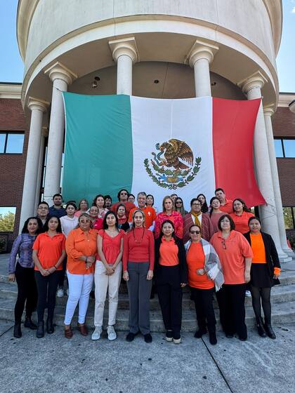 El pasaporte mexicano puede tramitarse en diferentes representaciones de México en EE.UU. si se cumplen los requisitos (X/@ConsulMexOrl)