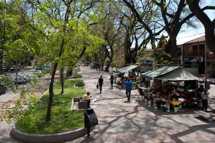 El Paseo La Alameda, en la capital de Mendoza, será una de las sedes del festival A la Intemperie