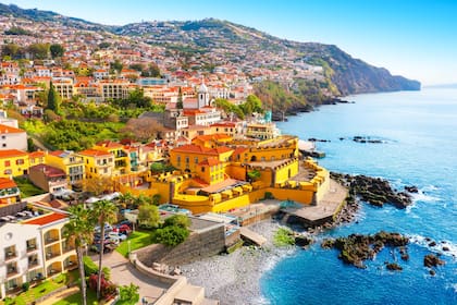 El paseo marítimo de Funchal es uno de los mejores lugares para disfrutar de vistas al océano