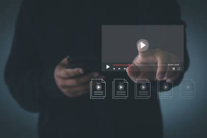 El paso a paso para bajar la app de YouTube en el celular