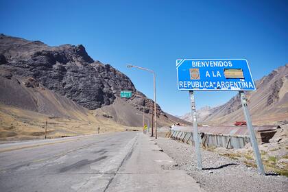 El paso internacional Cristo Redentor que une Argentina con Chile permanece cerrado