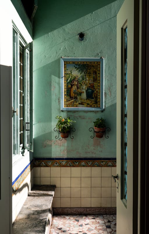 El patio andaluz es la joya de este nuevo restaurante.