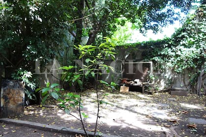 El patio de la casa que Lily Süllos compartía con su hermano Luis