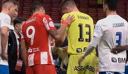 El pedido de disculpas de Luis Suárez a Gorka Giralt tras la infortunada jugada