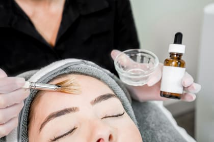 El peeling es un tratamiento ideal para el otoño