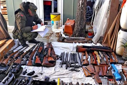 El peligroso arsenal secuestrado a una banda multinacional